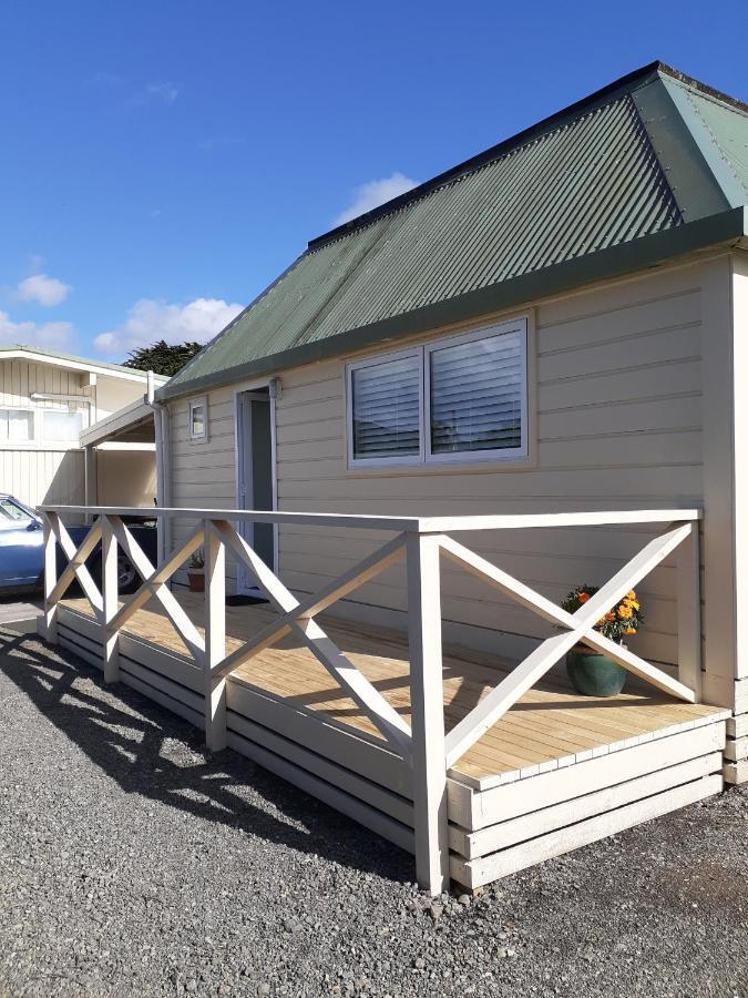Featherston Motels And Camping Esterno foto